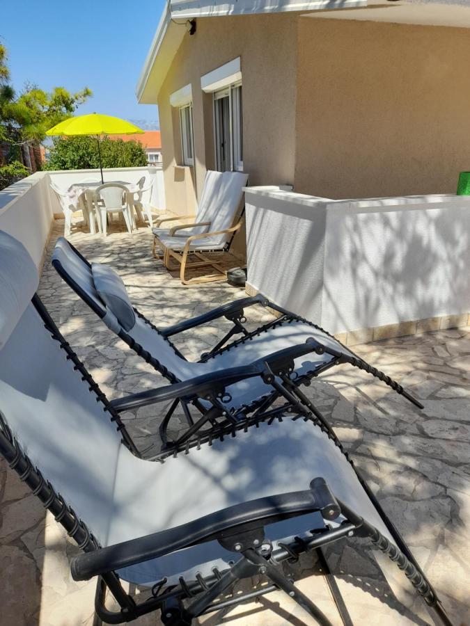 Familien Ferienhaus Vir Croatia 150M Strand Restaurant Einkaufen 外观 照片
