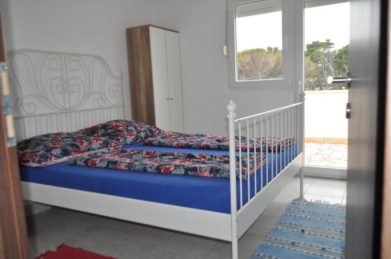Familien Ferienhaus Vir Croatia 150M Strand Restaurant Einkaufen 外观 照片