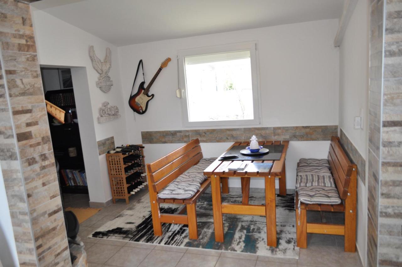 Familien Ferienhaus Vir Croatia 150M Strand Restaurant Einkaufen 外观 照片