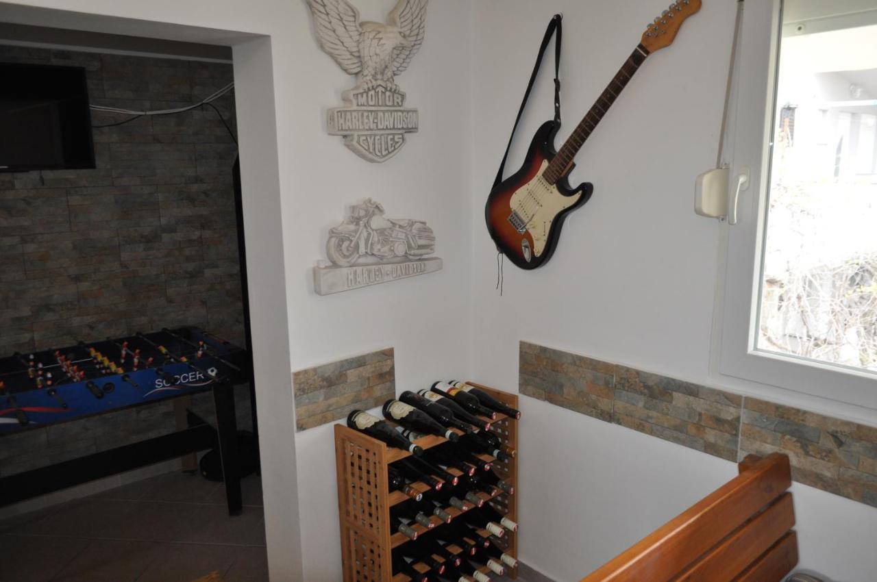 Familien Ferienhaus Vir Croatia 150M Strand Restaurant Einkaufen 外观 照片